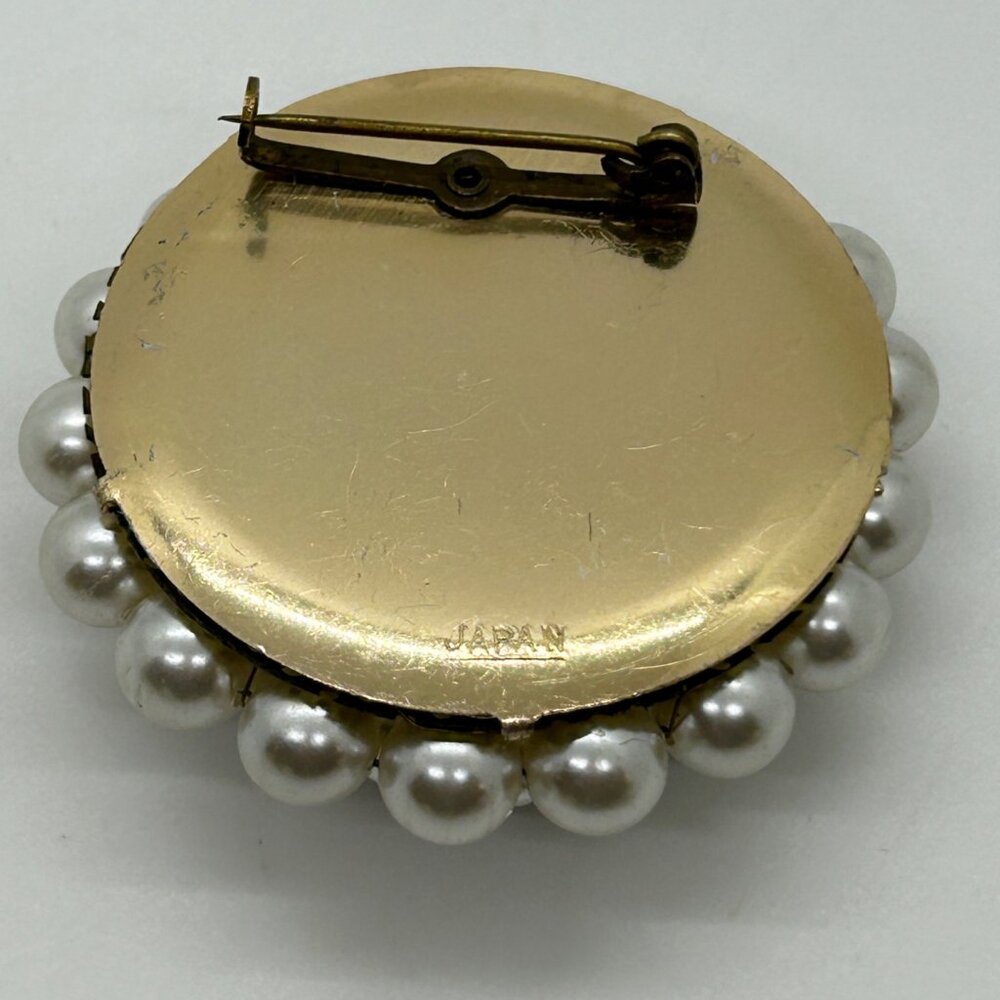Vintage Faux Pearl Brooch Aurora Borealis Crystals Wreath Cluster 1950s Japan - Picture 4 of 13